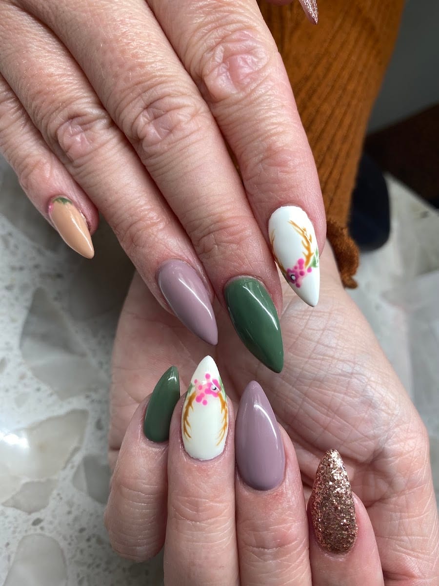 Your Nail Salon, photo 2
