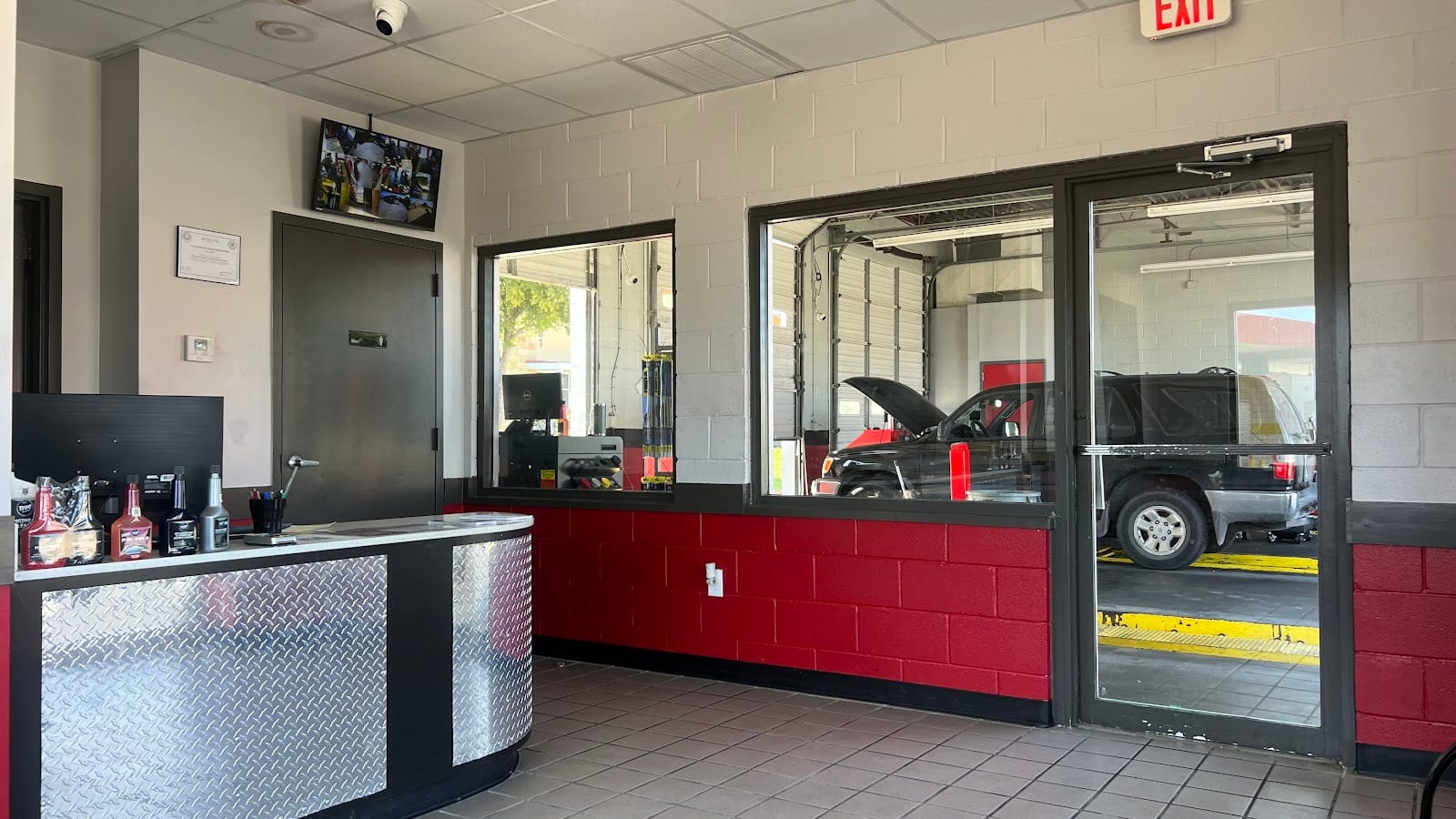 Piston Lube Center - Round Rock, photo 3