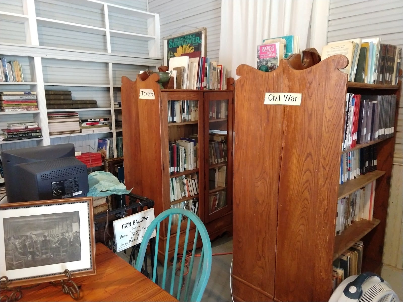 Chappell HIll Circulating Library, photo 4