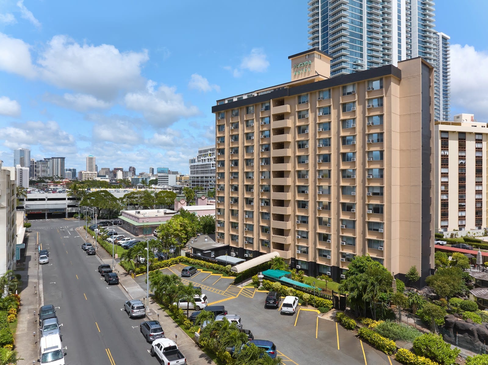Executive Centre Apartments, LLC
