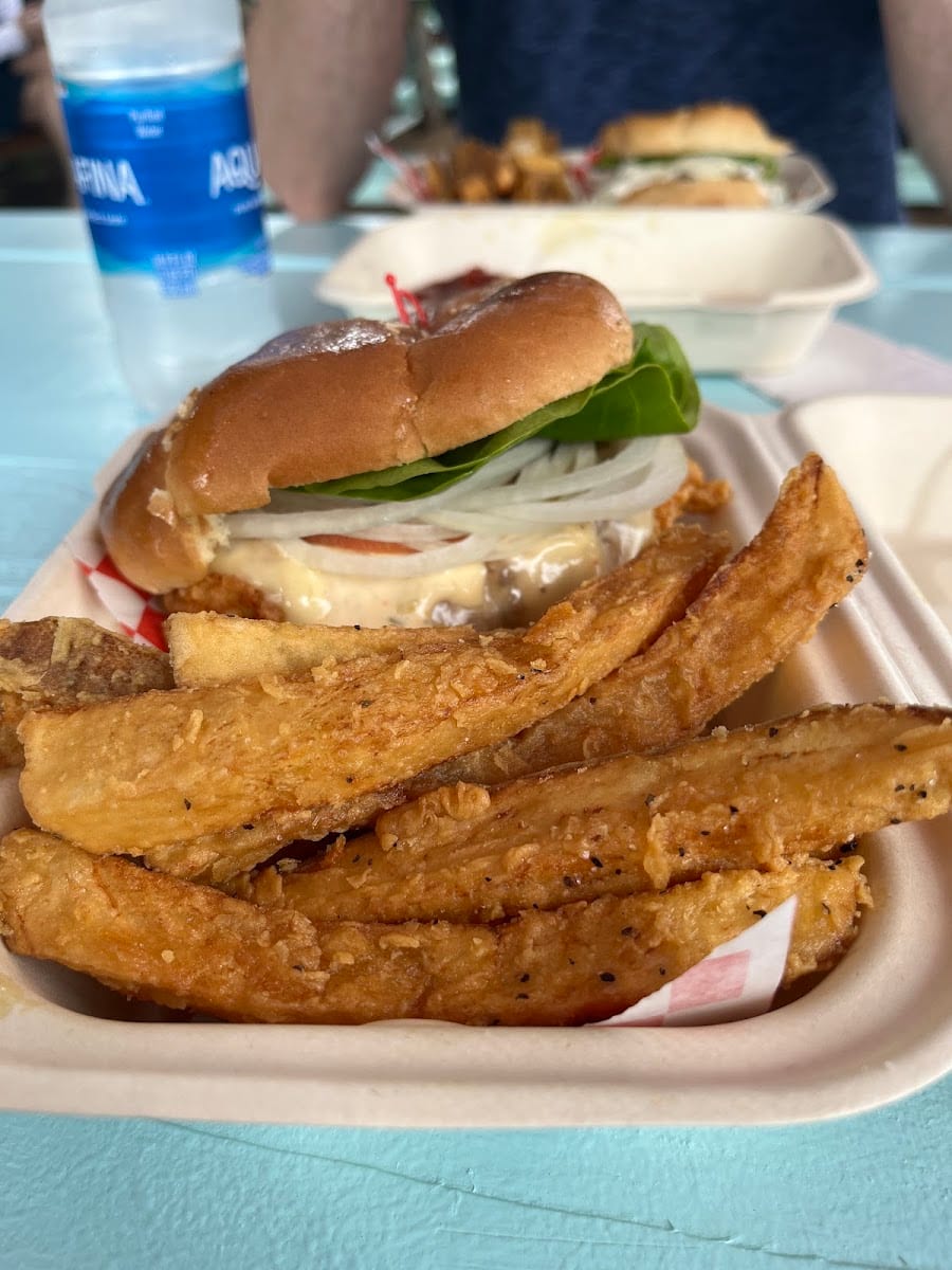 Haleiwa Burgers, photo 3