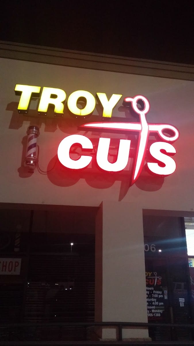 Troy Cuts Barber Shop., photo 3