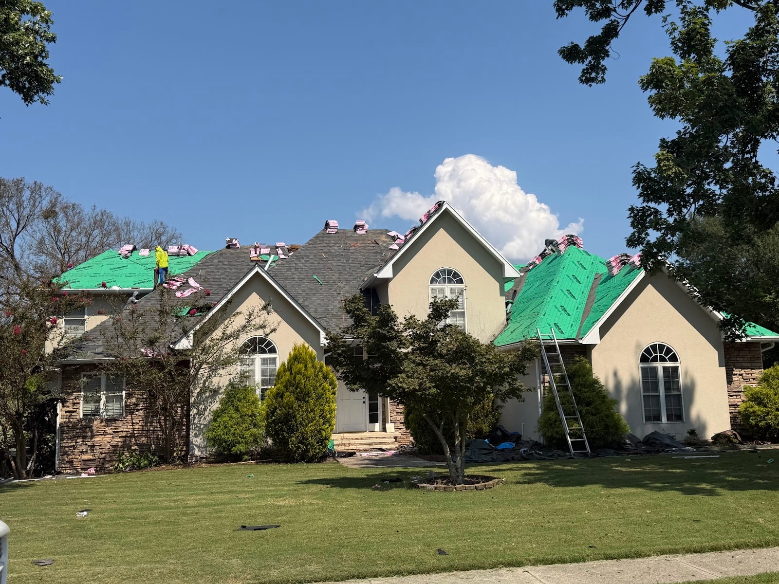 Lucky B Roofing, photo 3