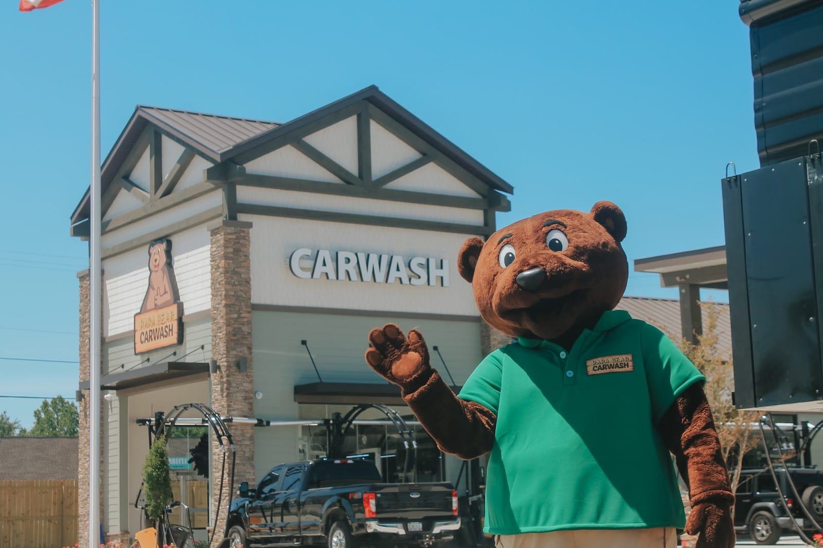 Papa Bear Car Wash, photo 4