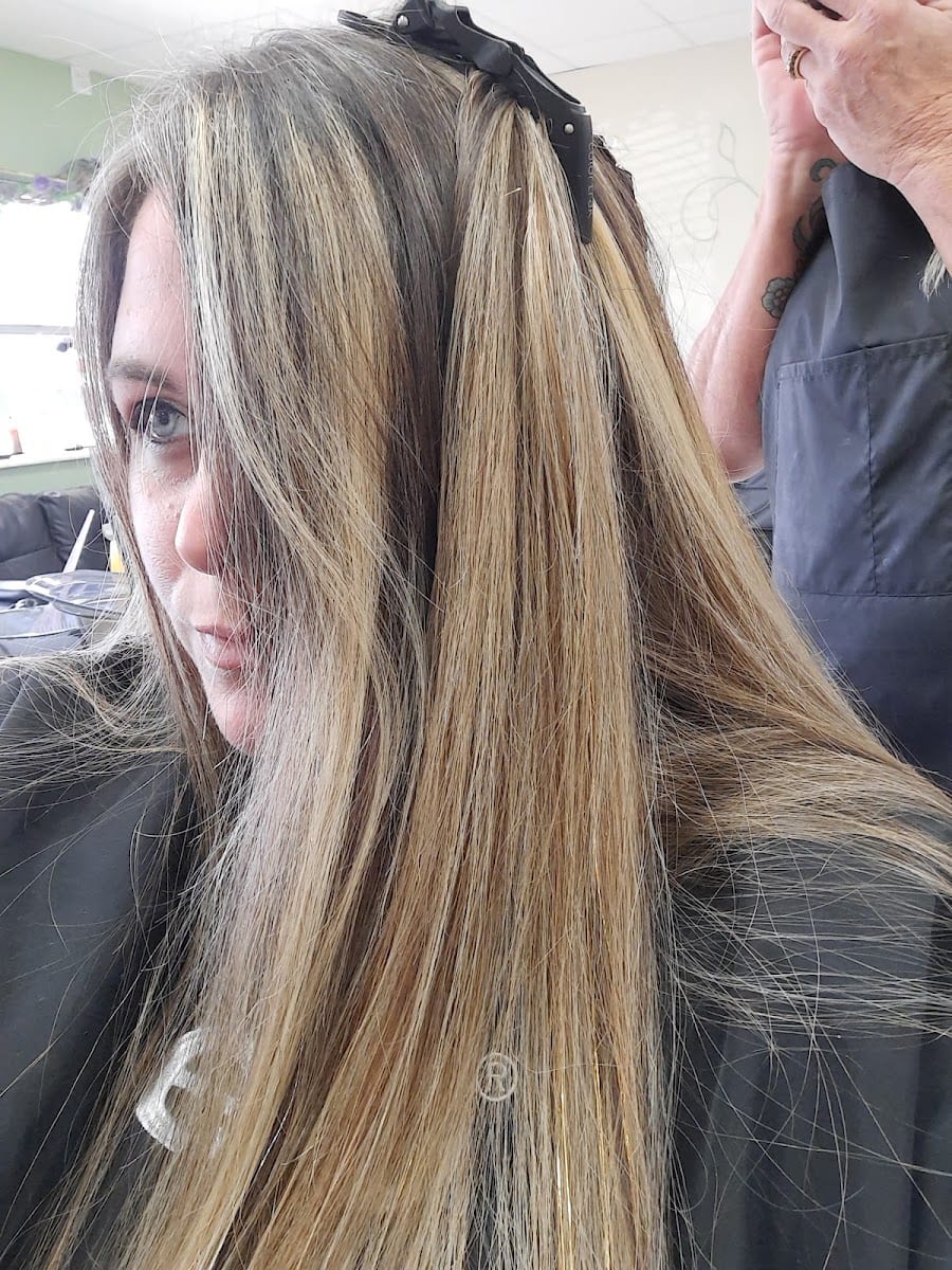 Magnolia Hair & Nail Salon, photo 2