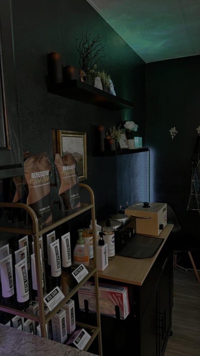 Reverie Skin Studio