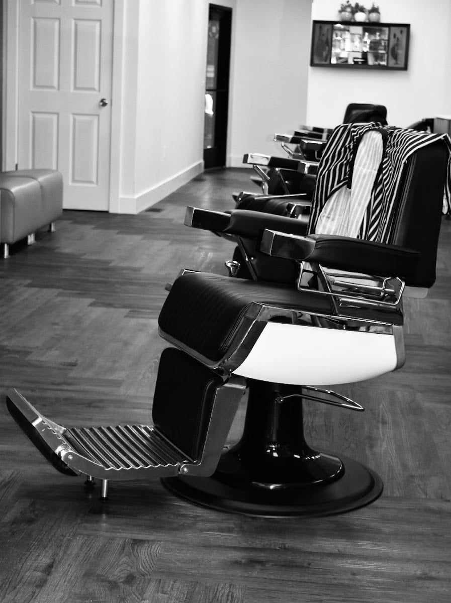 Eves & Sons Barbers, photo 3