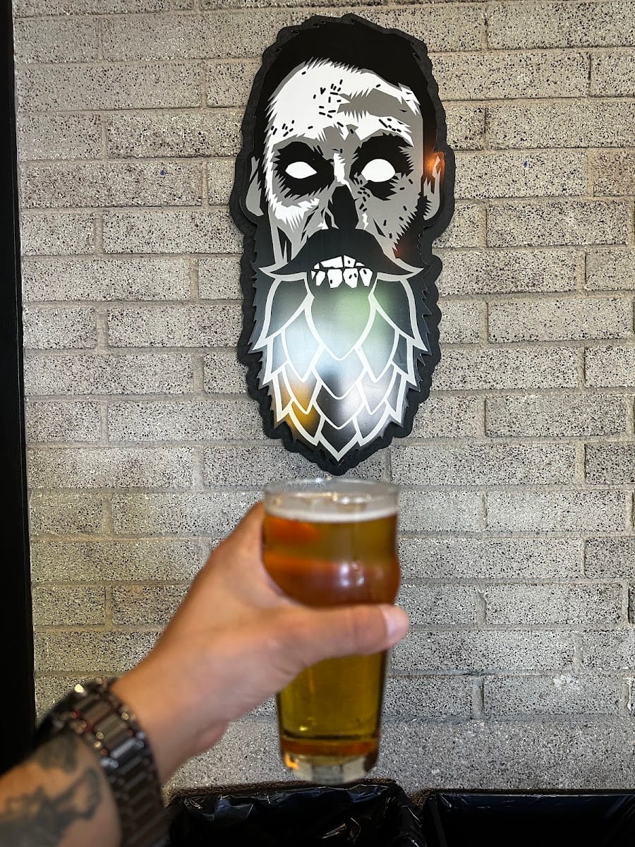Beer Zombies Brewing Co., photo 3