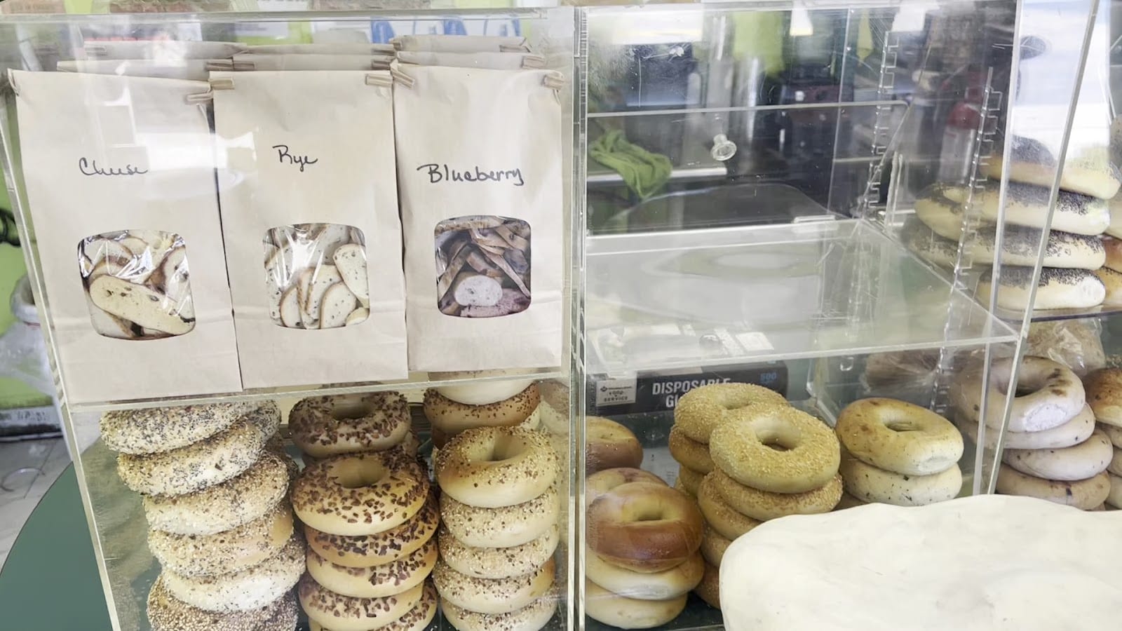 The Bagel Maker, photo 3