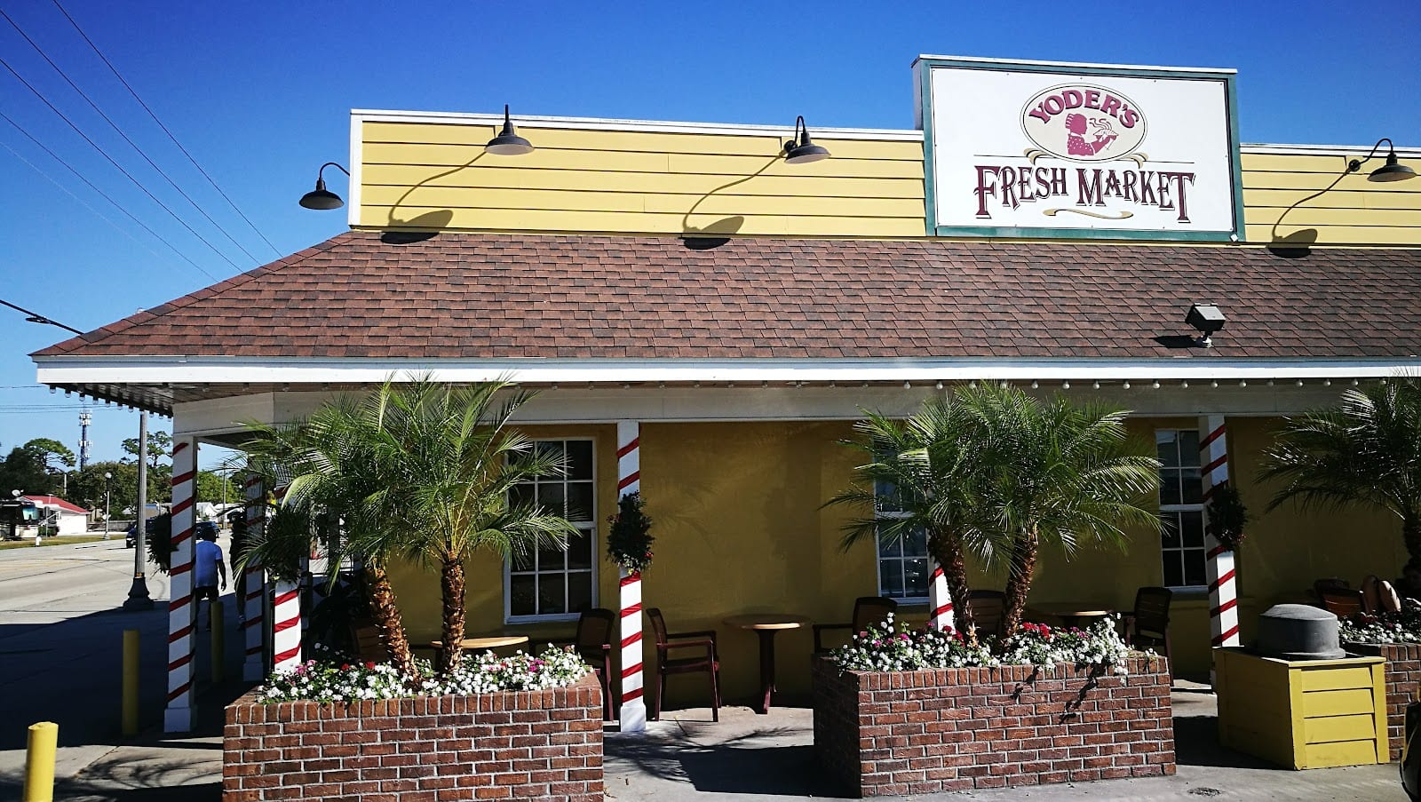Pinecraft Ice Cream Shoppe