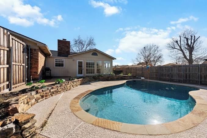 Family Large Group - Backyard Heaven, Game room, Mini Golf, Private Pool