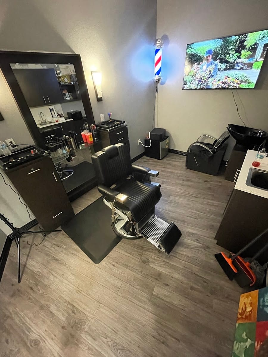 Matt the barber (midtown barbershop), photo 2