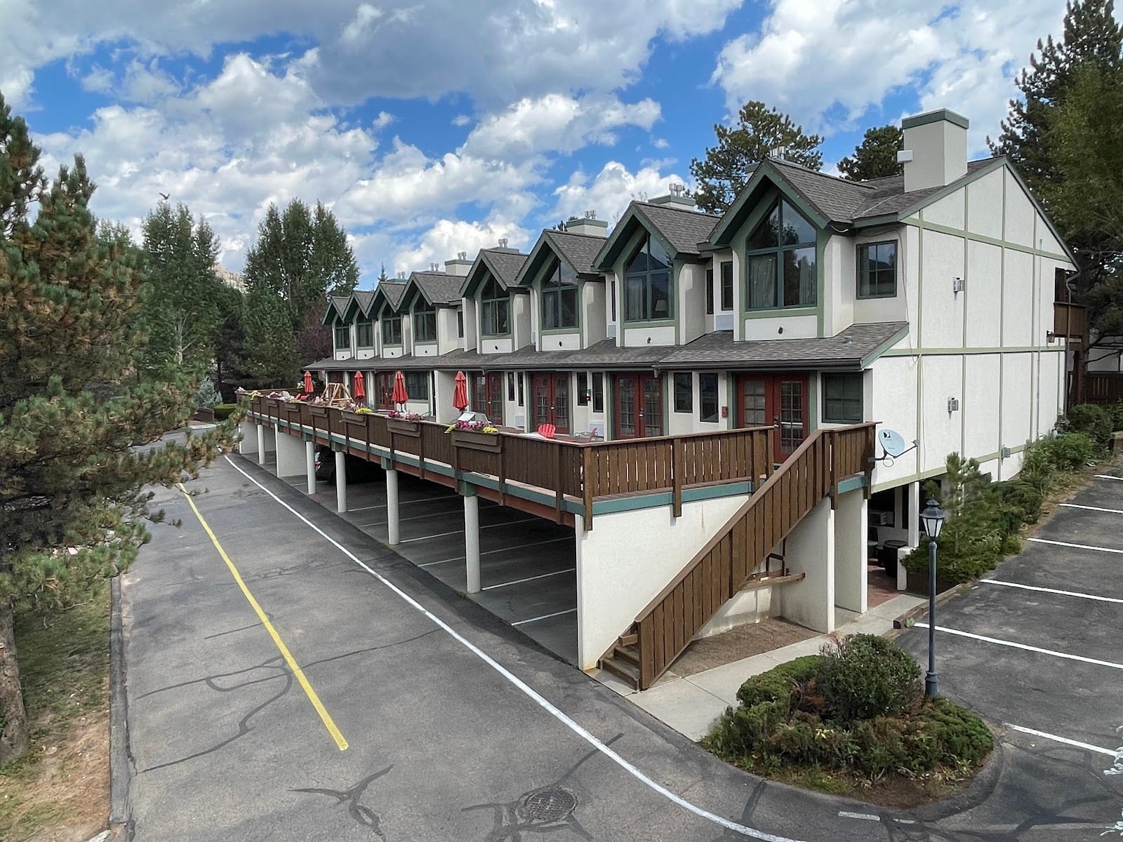 Discovery Lodge