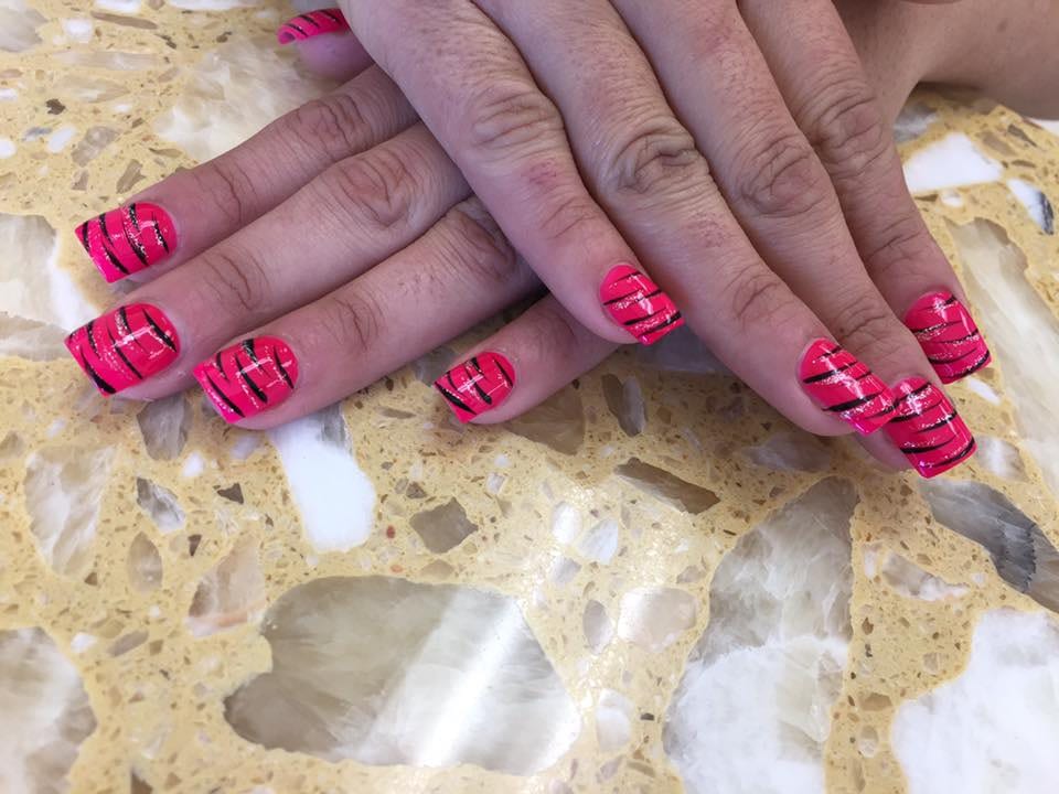Hollywood Nail Salon