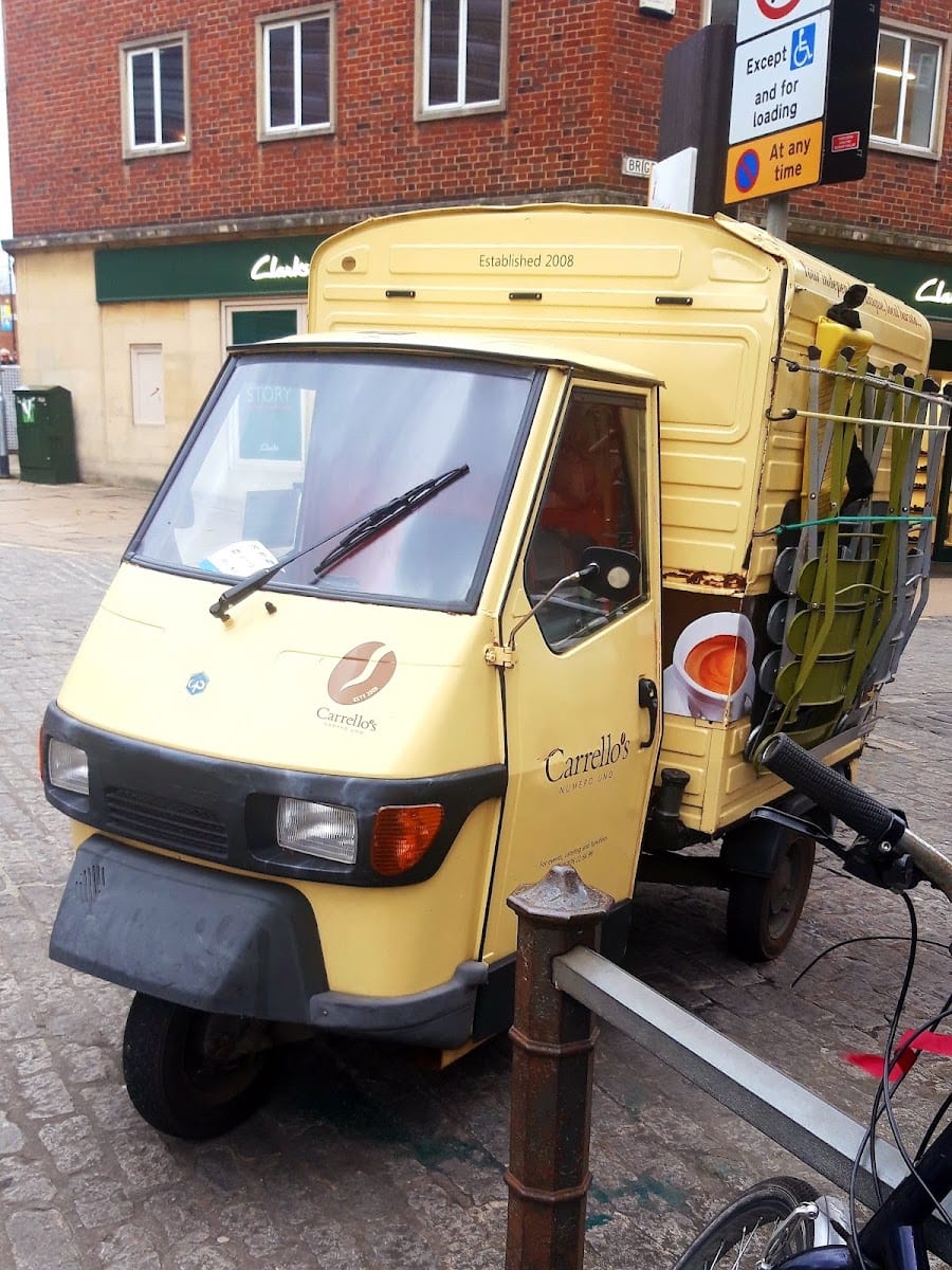 Carello's Van, photo 2