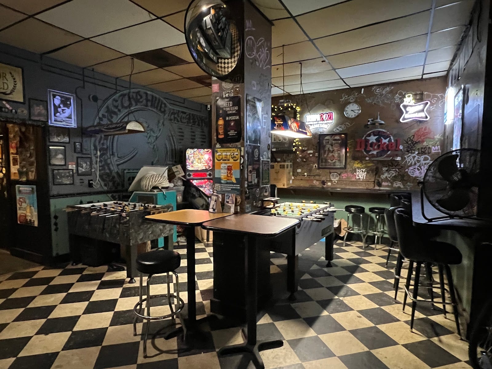 The Hub Bar