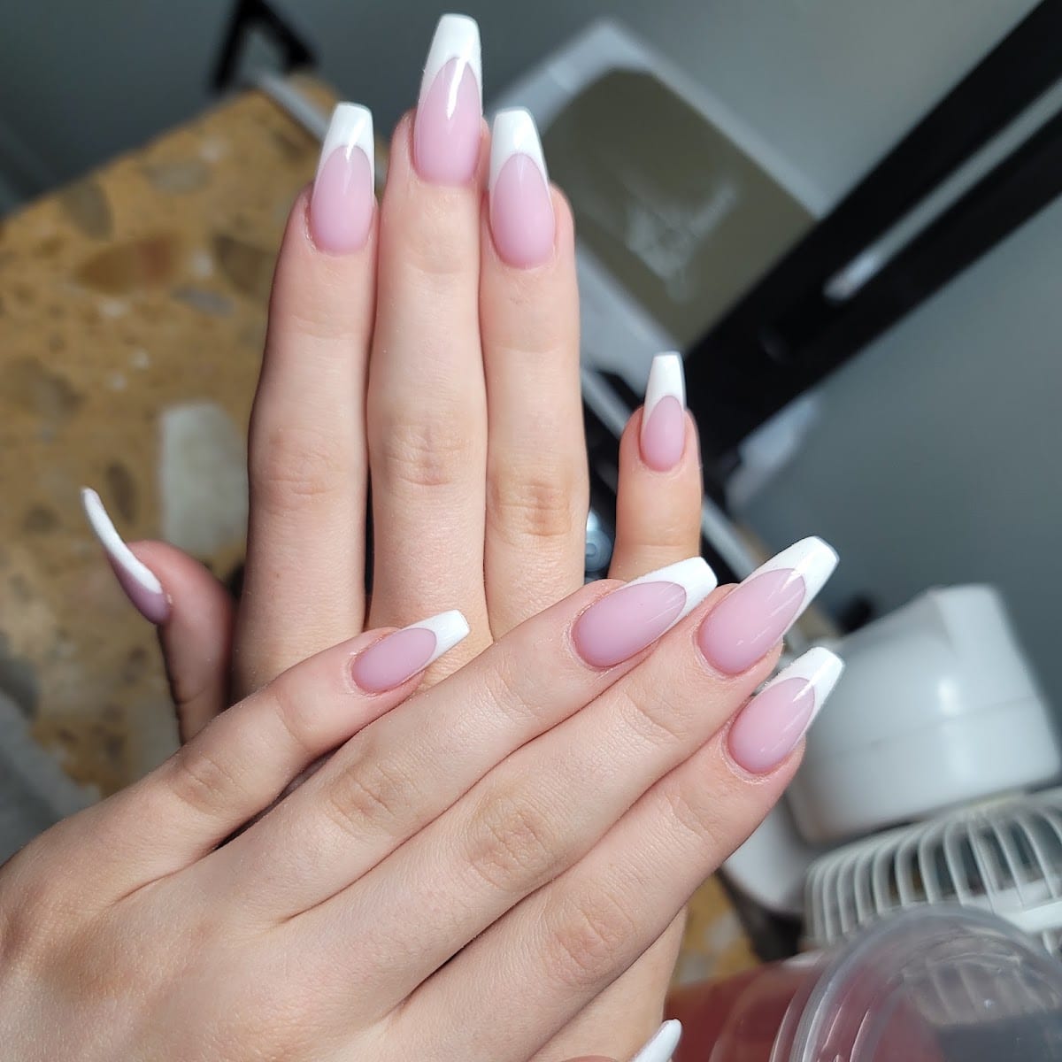 Nails by Lin