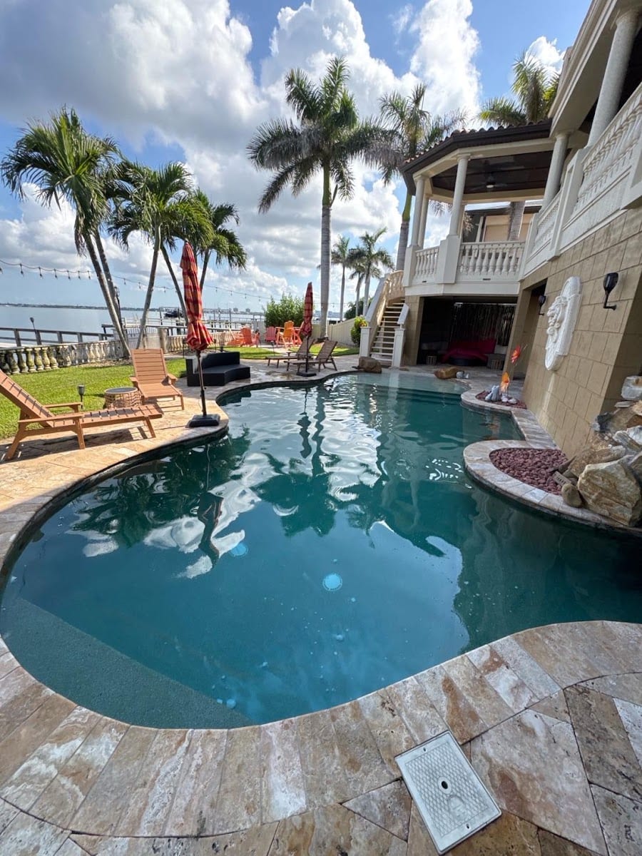 The Blue Masters Pool Maintenance, photo 4