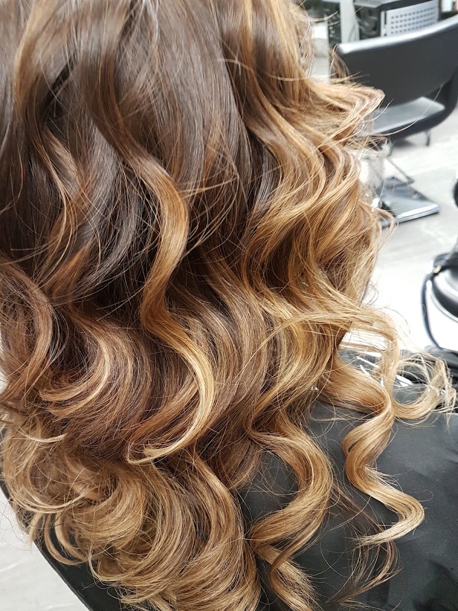 POD HAIR STUDIO