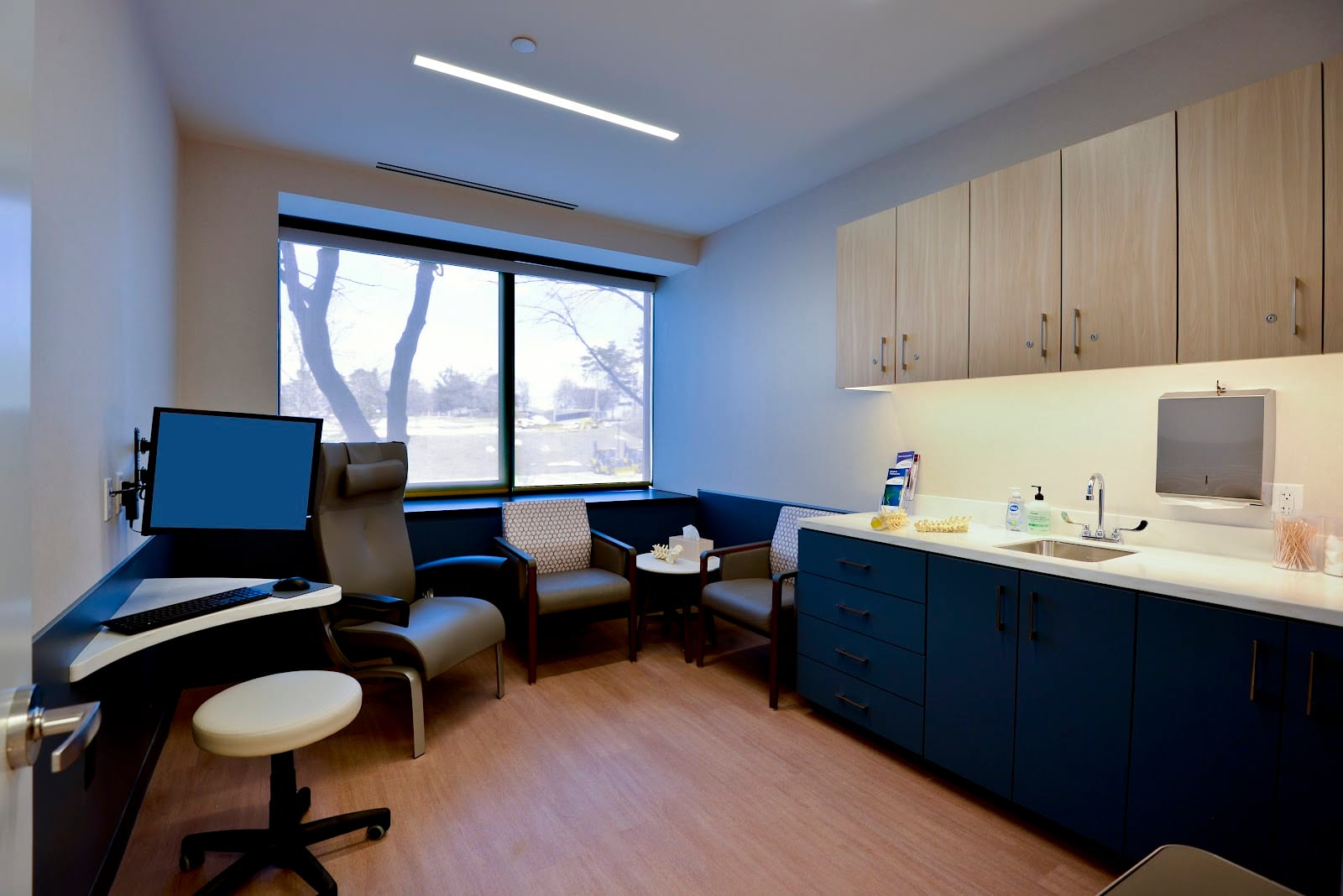 Patrick A. Roth, MD, MHA, FAANS, FACS, photo 3