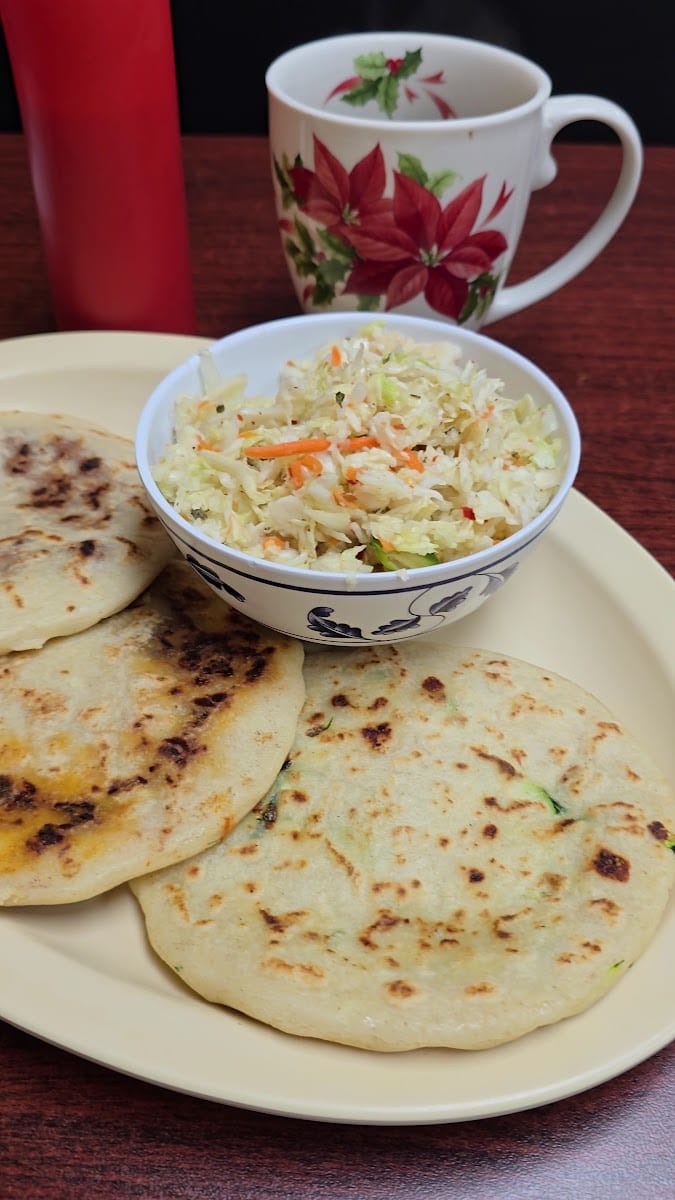 San Salvador Restaurant #1, photo 2
