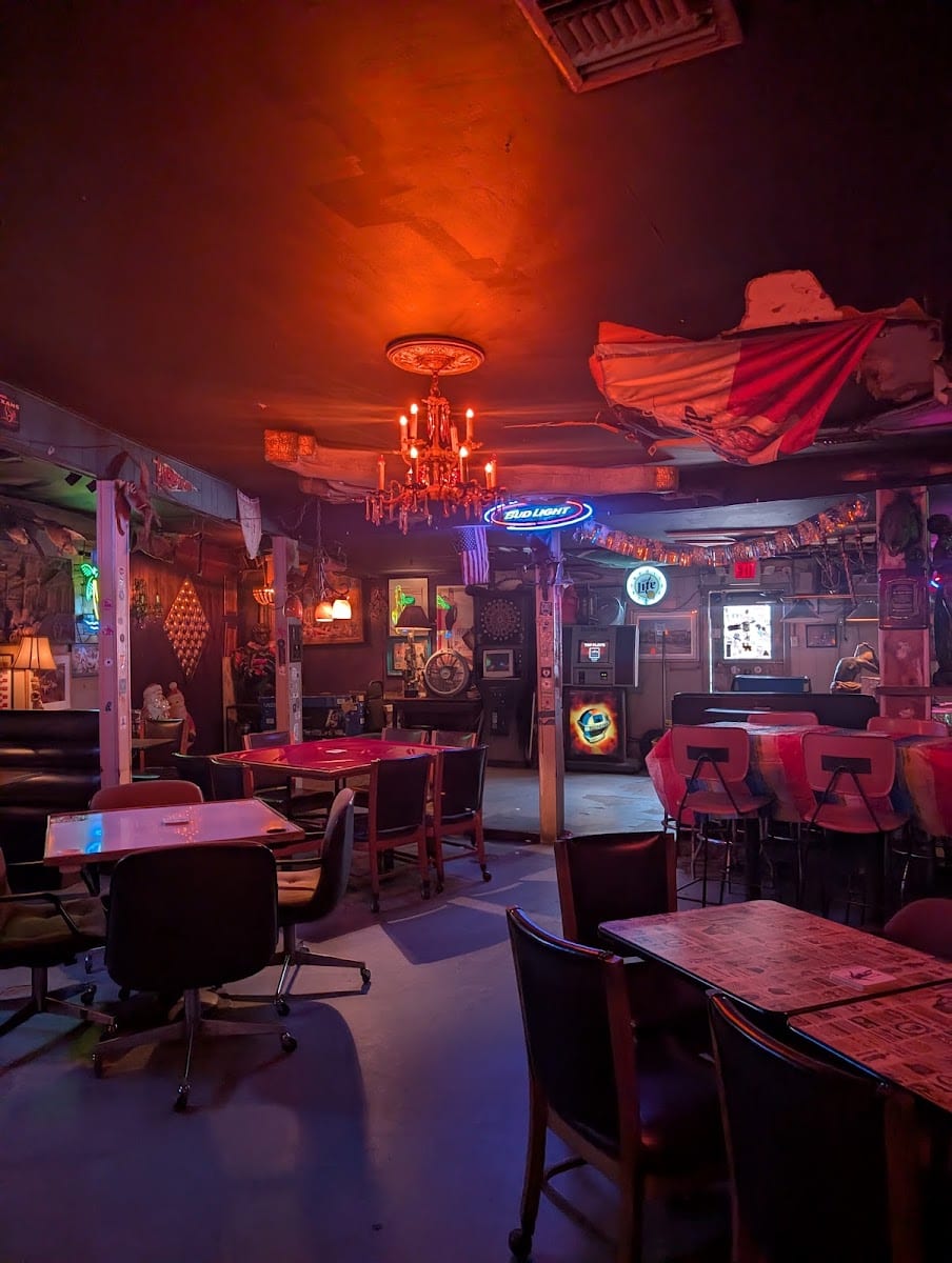 D&W Lounge
