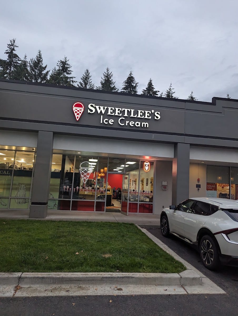 Sweetlee's Ice Cream - West Side Scoop Shop, photo 4