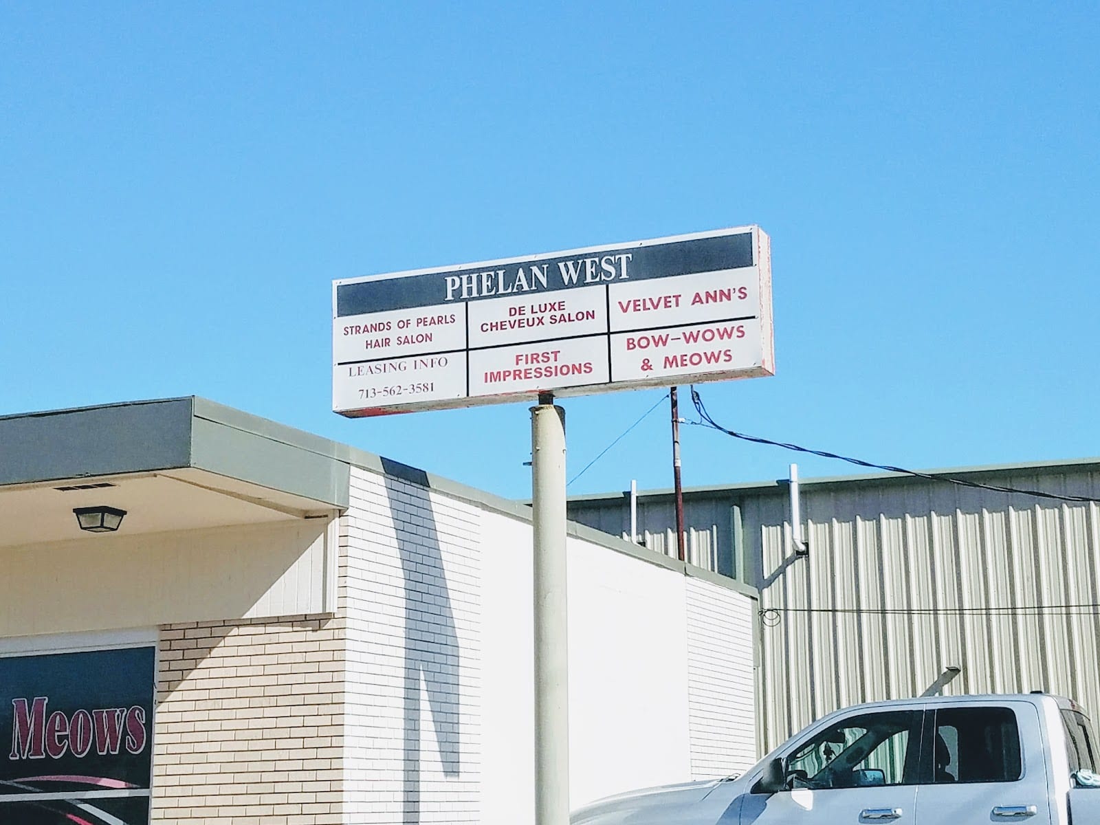 Strands of Pearls Hair Salon