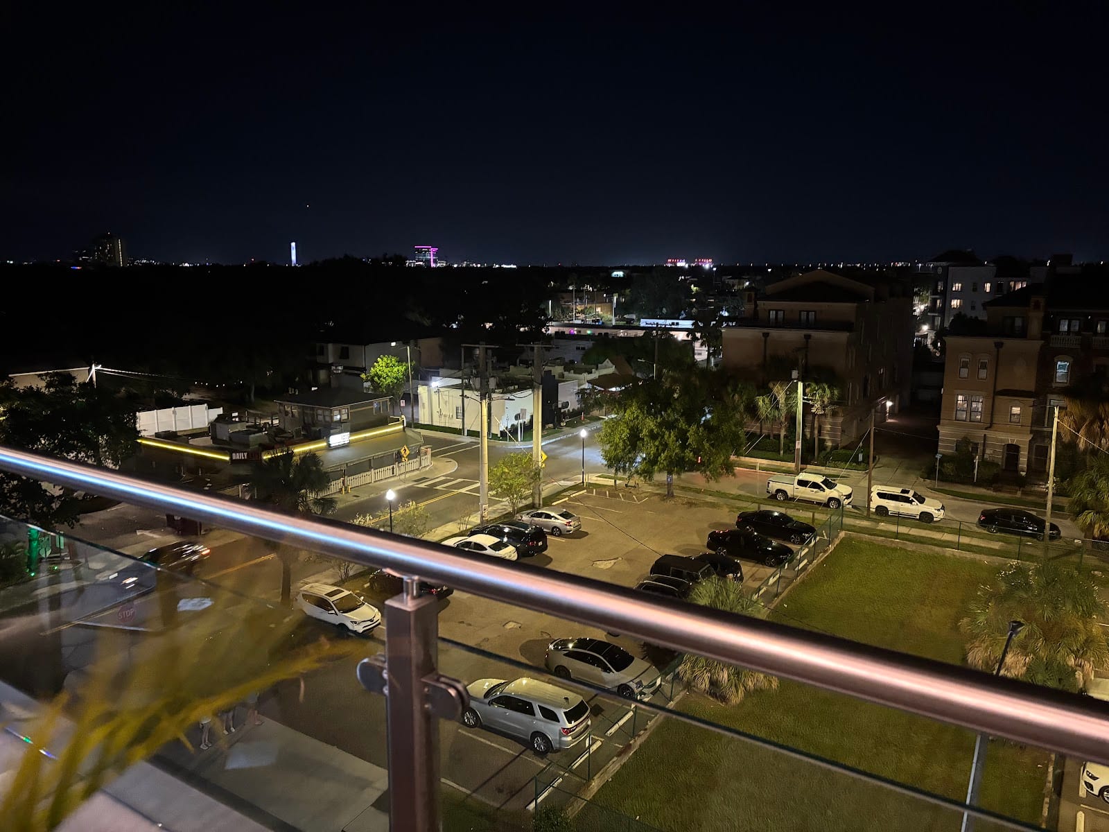 Luna Lounge, photo 4
