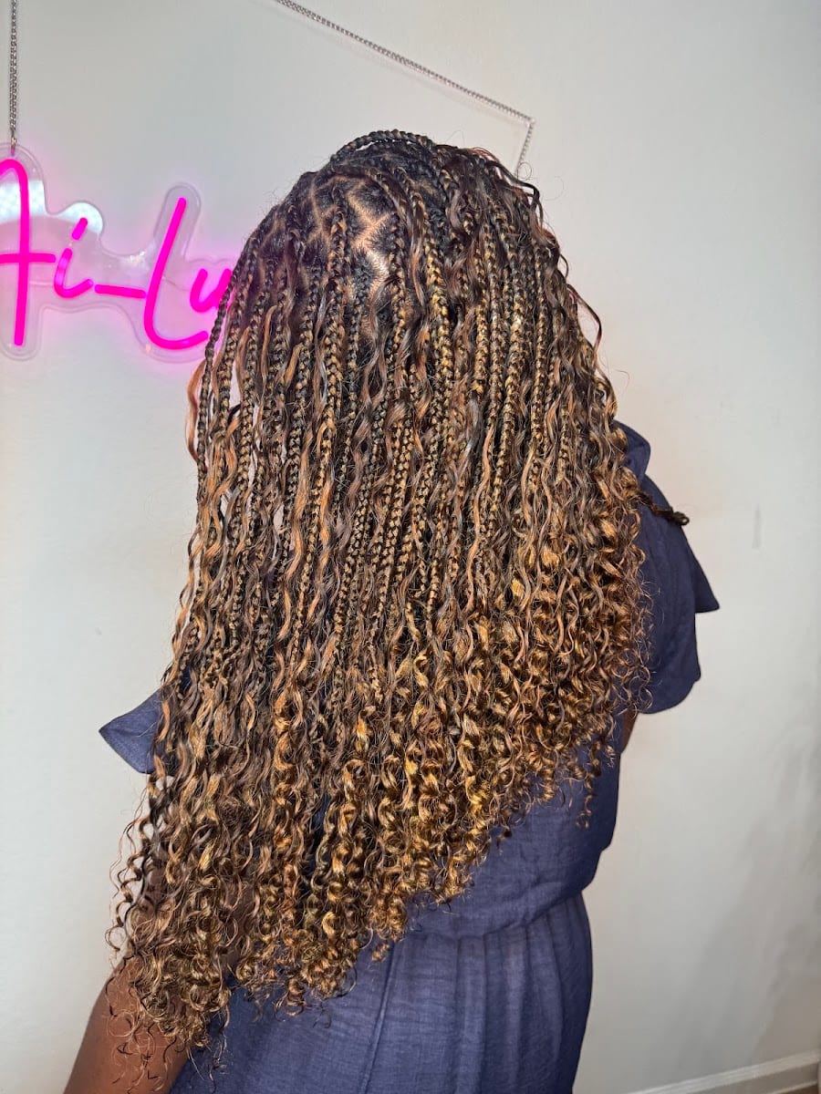 ailuxebraids and Beauty