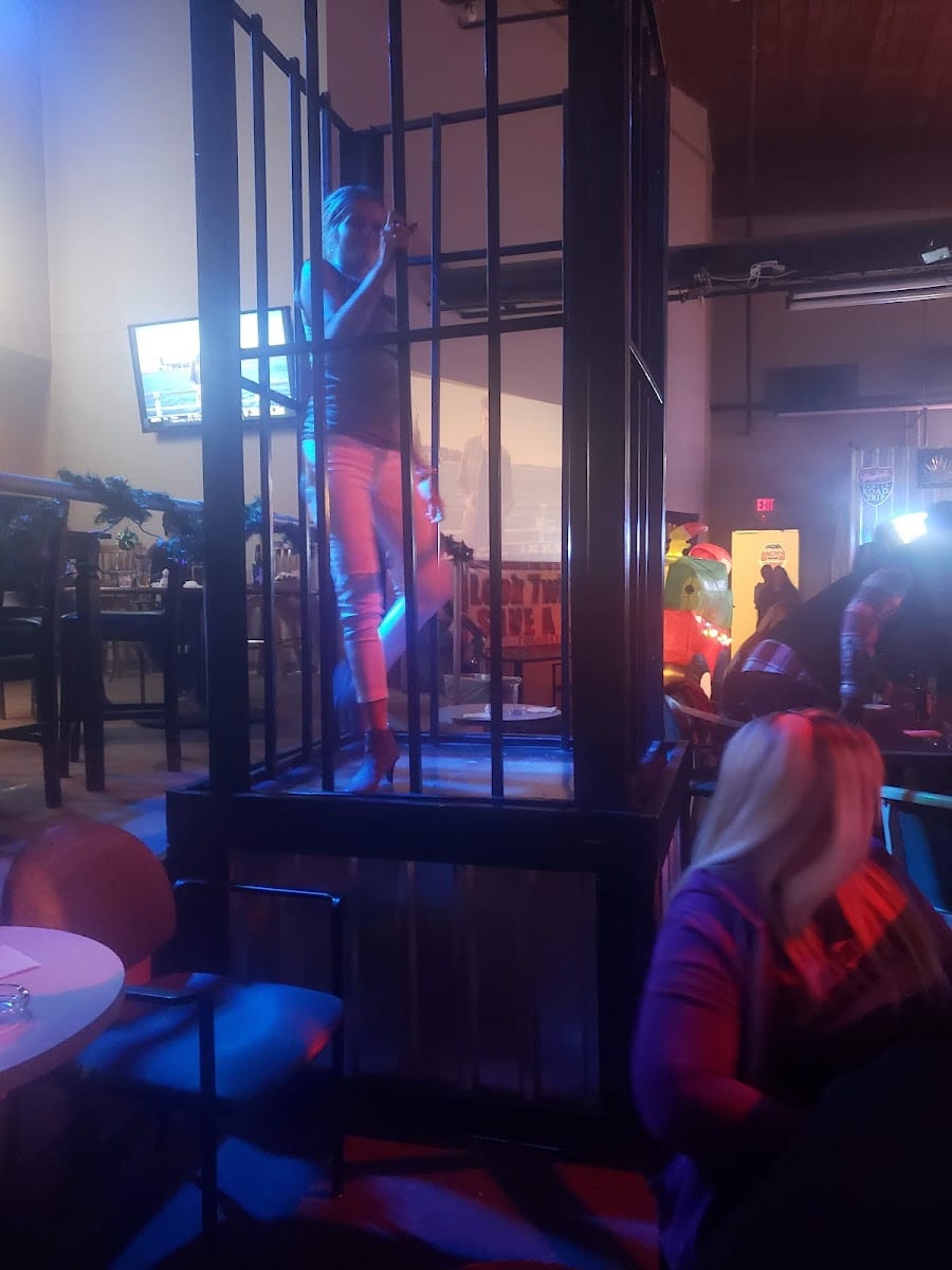 Bourbon Street Sports Bar & Grill, photo 4