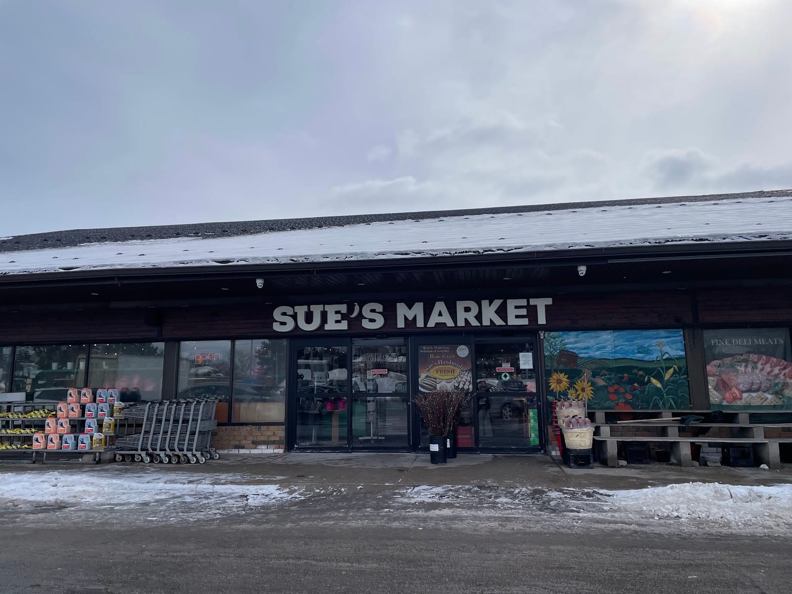 Sue's Market