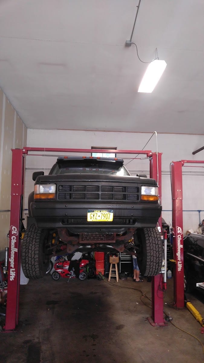 Redline Transmissions, photo 2
