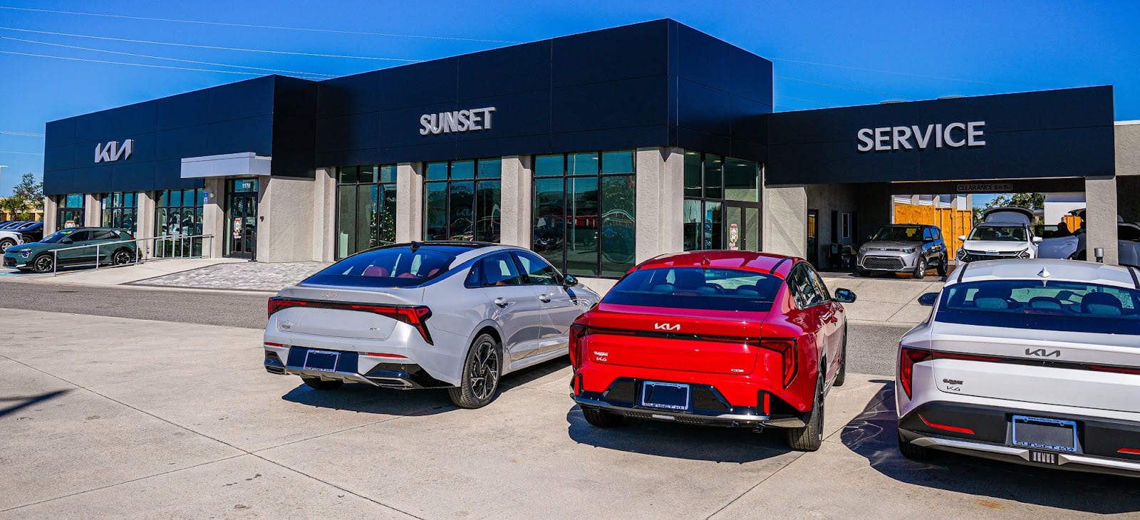 Sunset Kia of Venice Service Center
