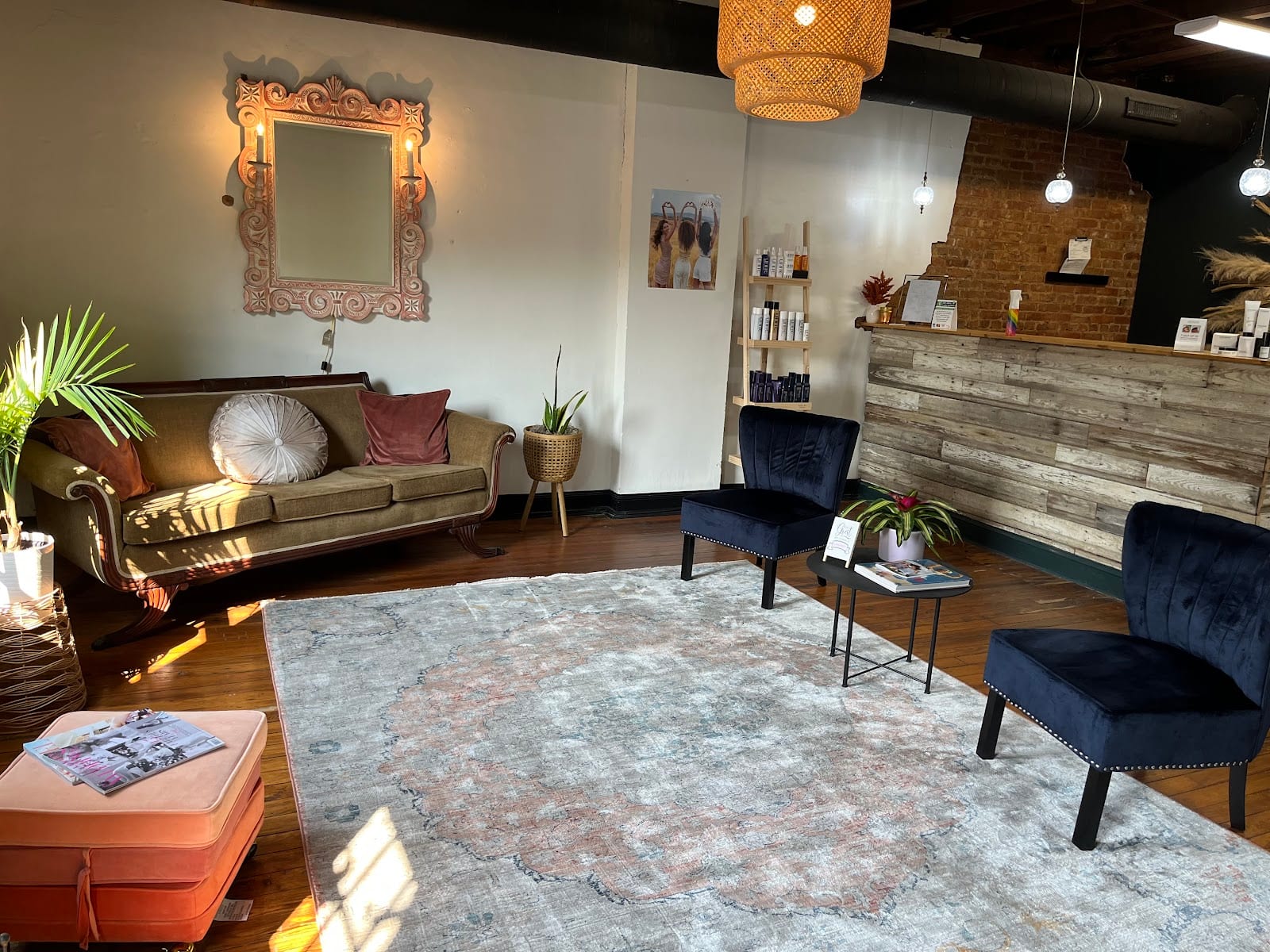Reflections Parlour, photo 3