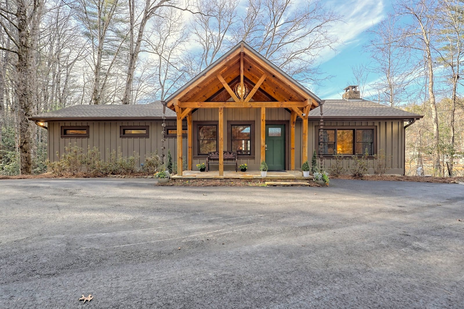Tina Anzo, Realtor - Berkshire Hathaway HomeServices Georgia Properties