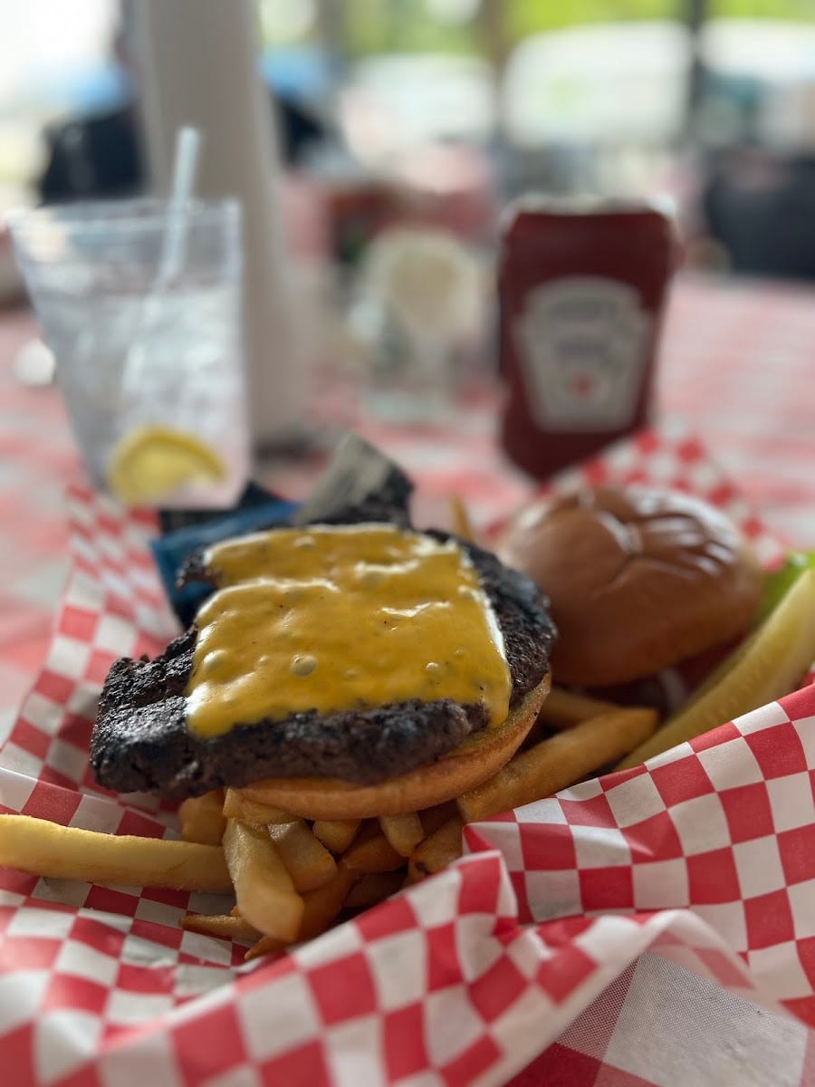 Enzo's Pizza & Grill