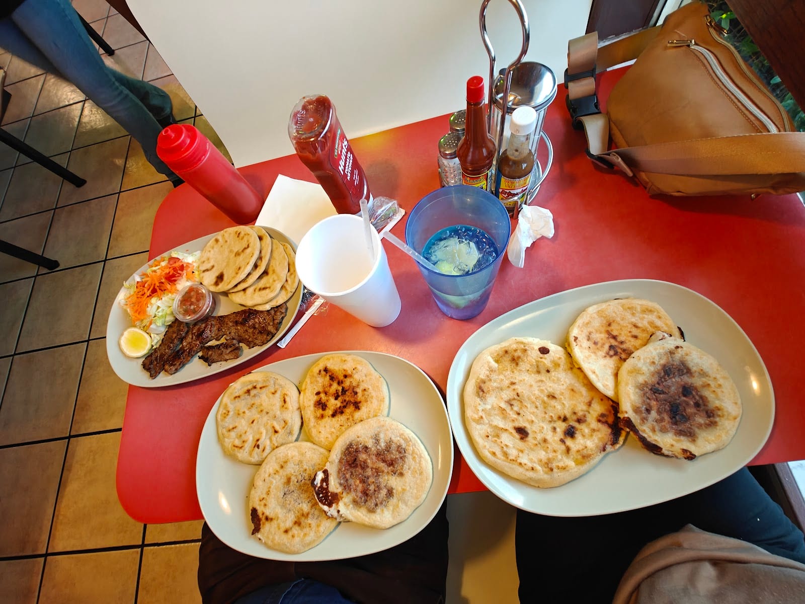 Pupuseria Centroamericana, photo 4