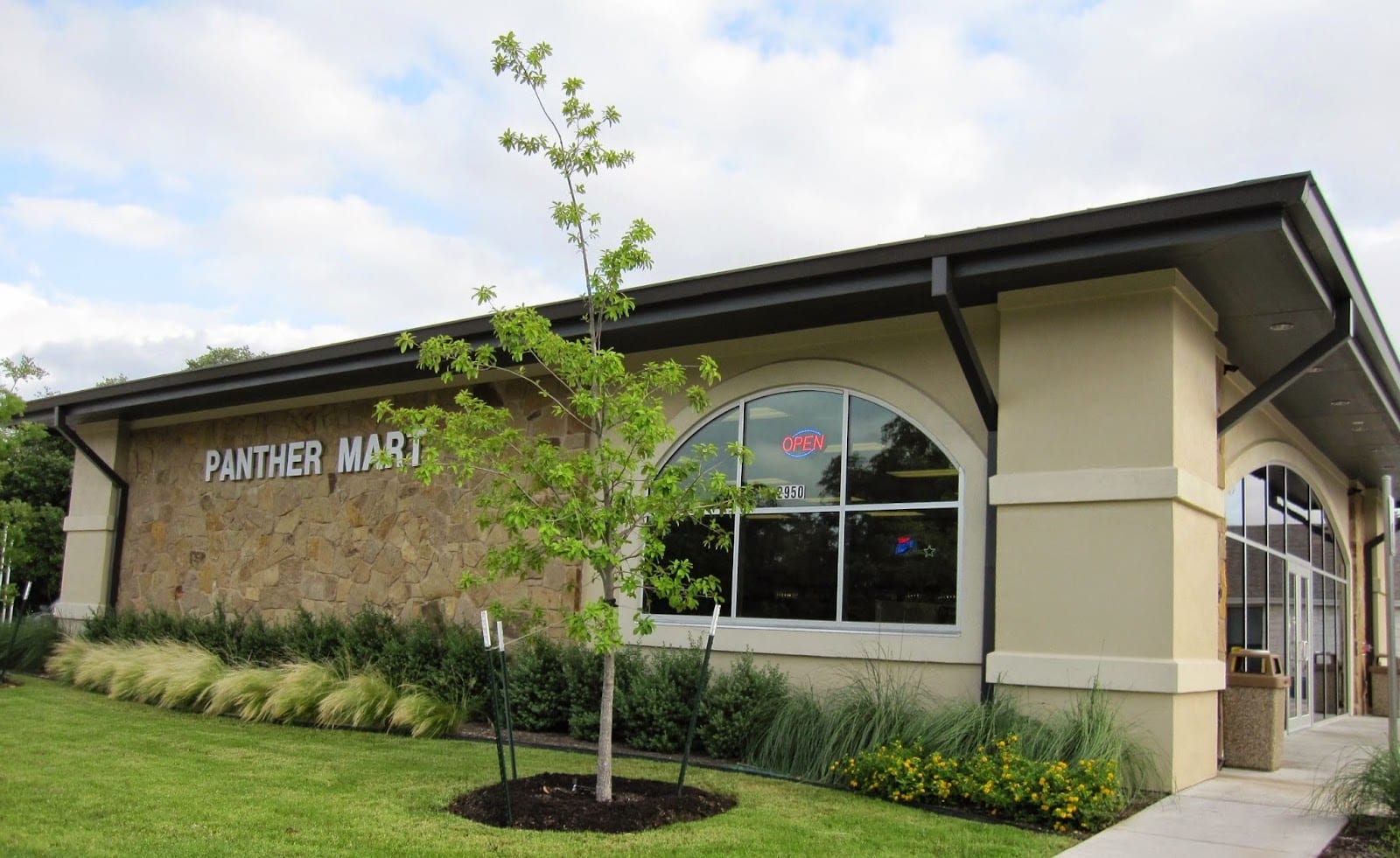 Panther Mart - Valero, photo 2
