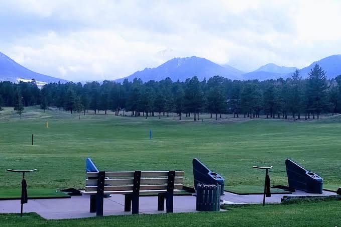 The Owls Nest; 30+ Day Stay, Golf Course, Wildlife, Mt Views, A+ Location, photo 2