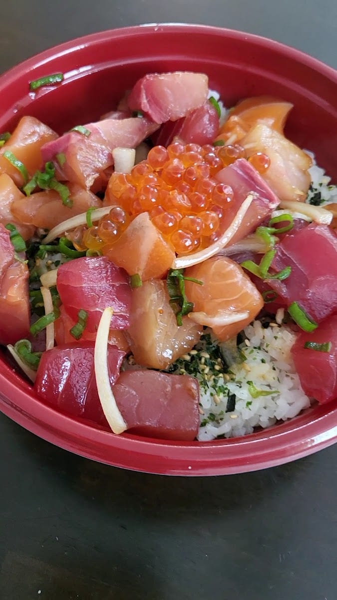 Hou Fish Market - Waipahu, photo 3