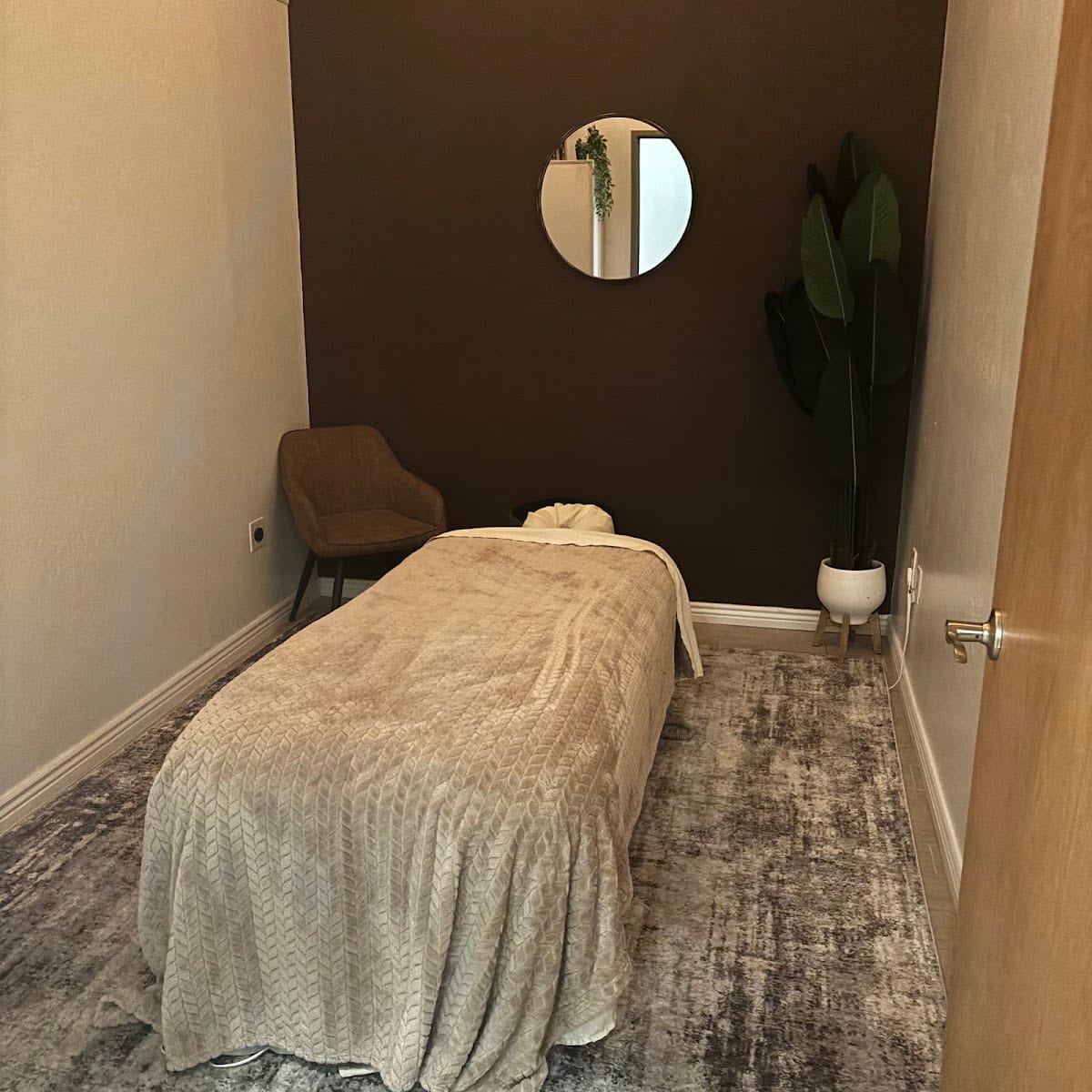 Modern Remedy, photo 3