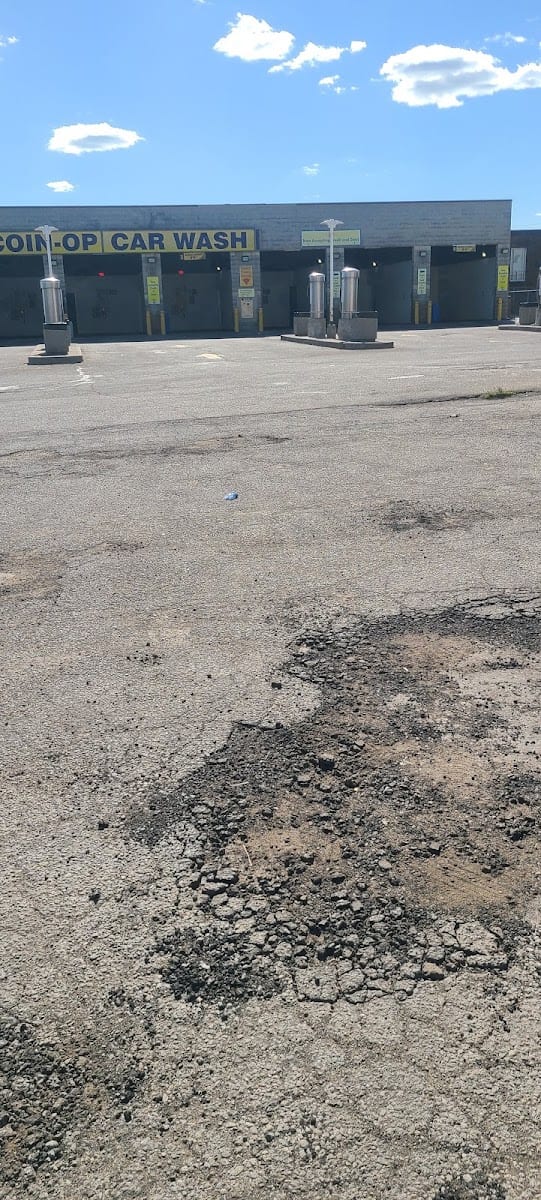 Cheeks COIN-OP CAR WASH