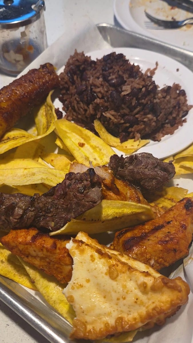 La Bahia Centro América Restaurant, photo 2