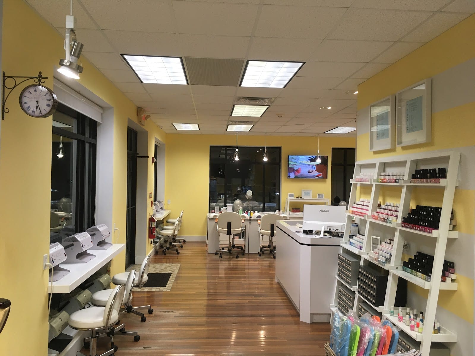 206 Nail & Spa Inc.