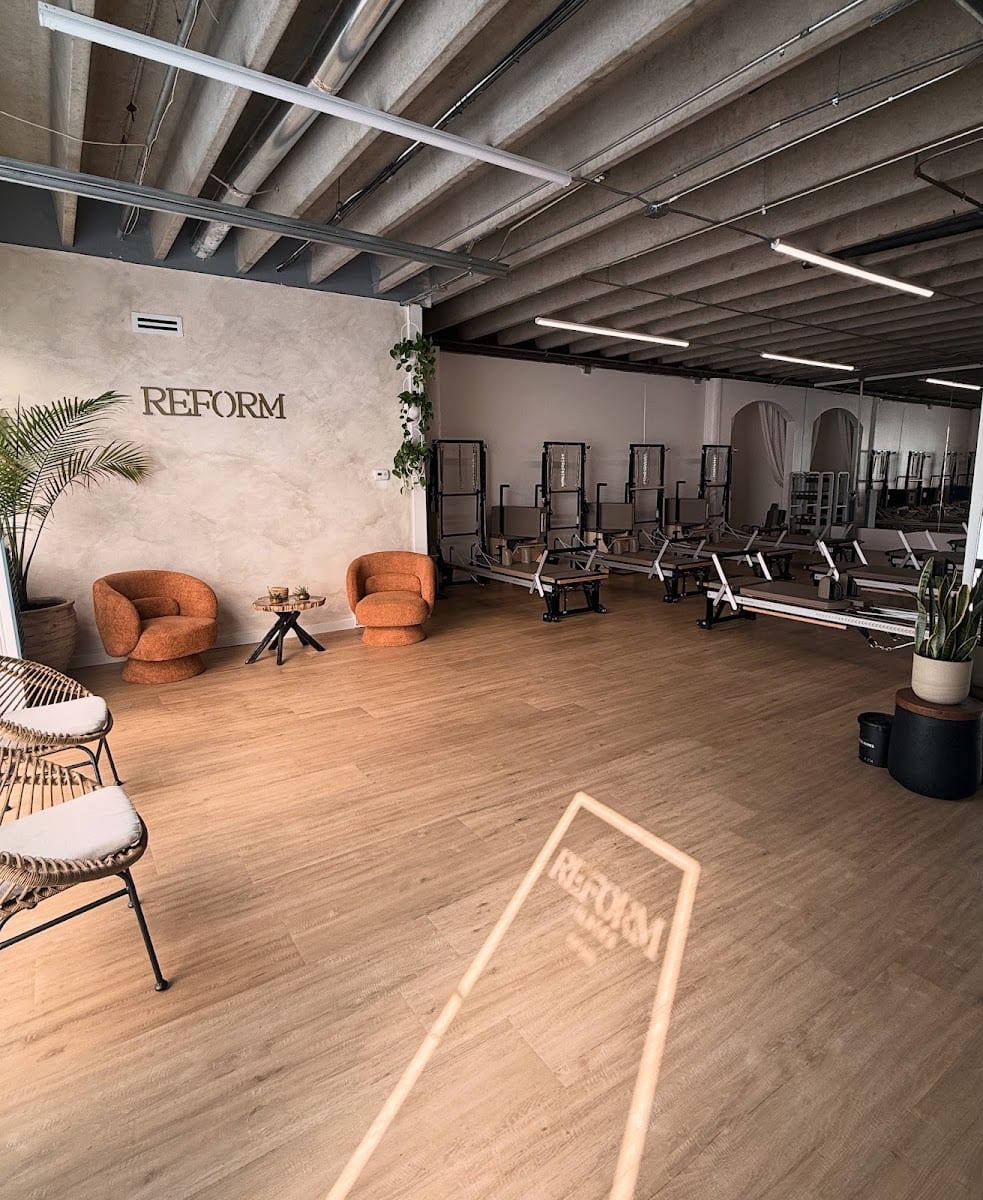 REFORM Pilates