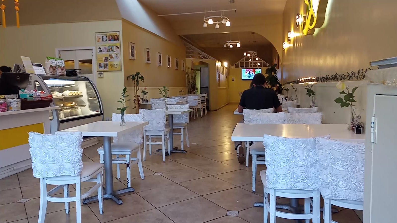 Loving Hut Vegan Restaurant - San Francisco, photo 2