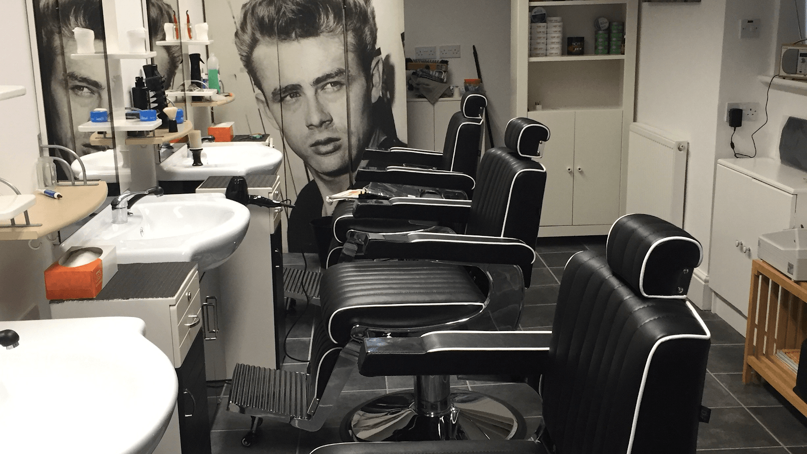 Colney Barbers, photo 2