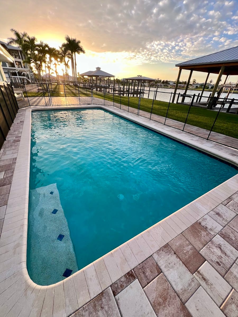 Petersons Pool Service Inc