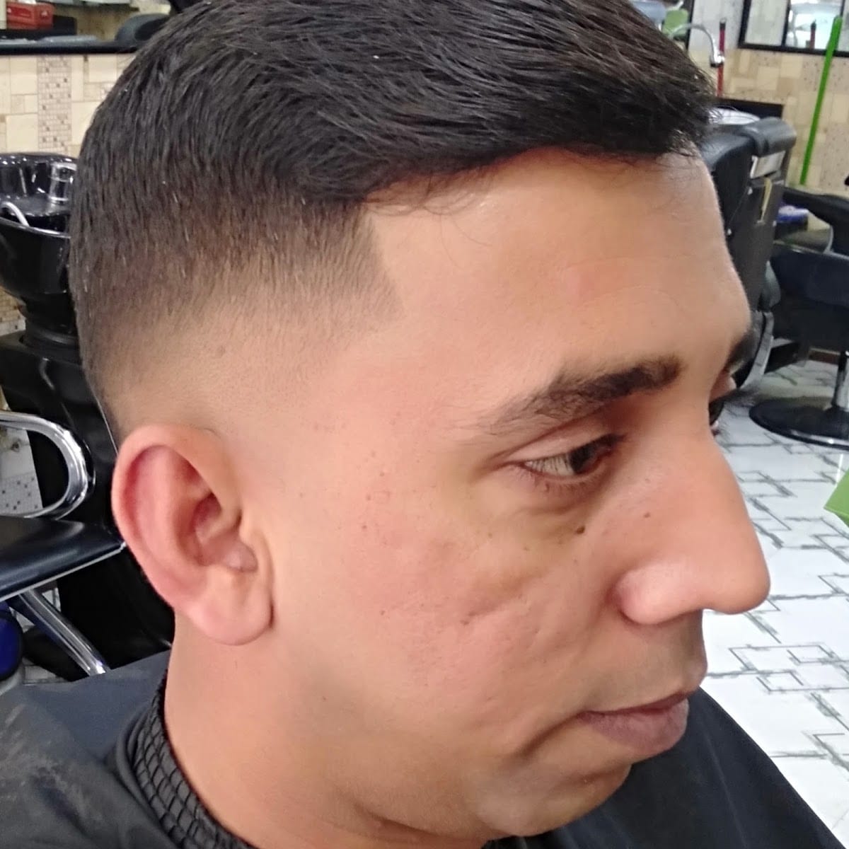 Hawaii-Kai Barber & Styling